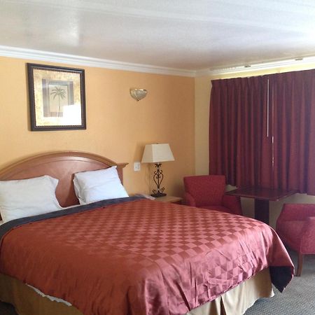Downtown Motel 7 ซานเบอร์นาร์ดิโน ภายนอก รูปภาพ