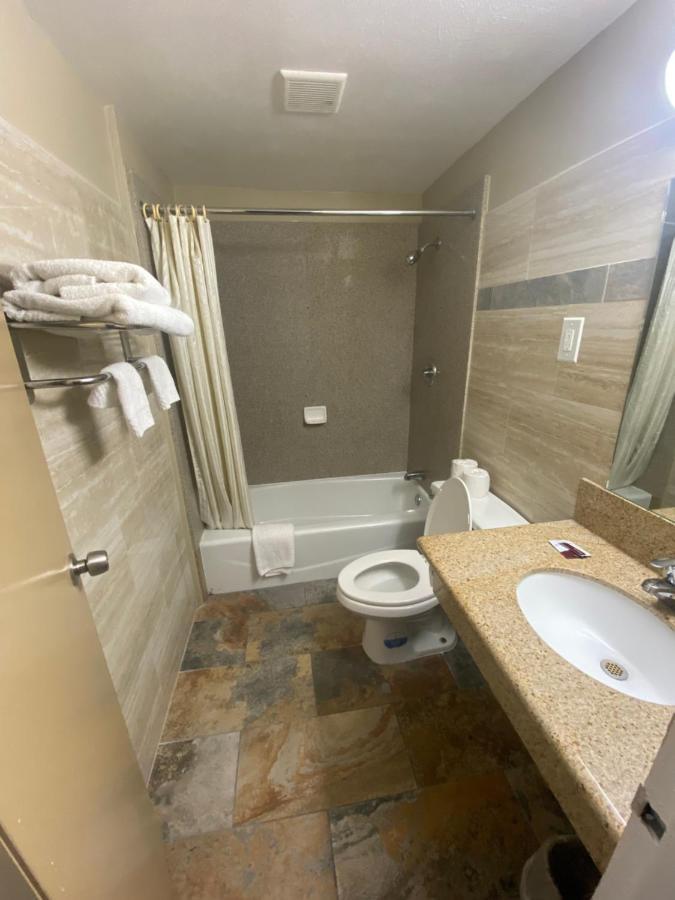 Downtown Motel 7 ซานเบอร์นาร์ดิโน ภายนอก รูปภาพ
